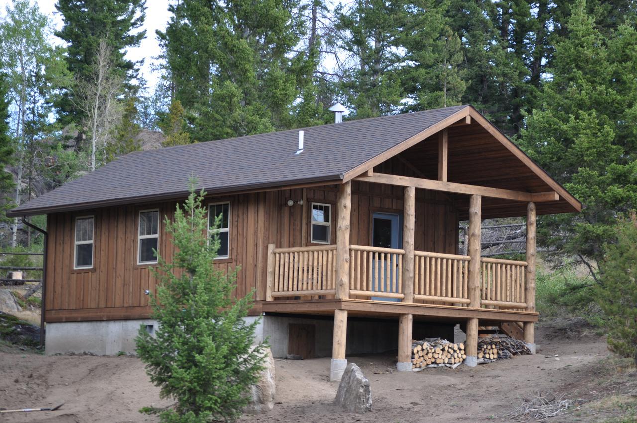 Homestake Lodge Whitehall Ngoại thất bức ảnh