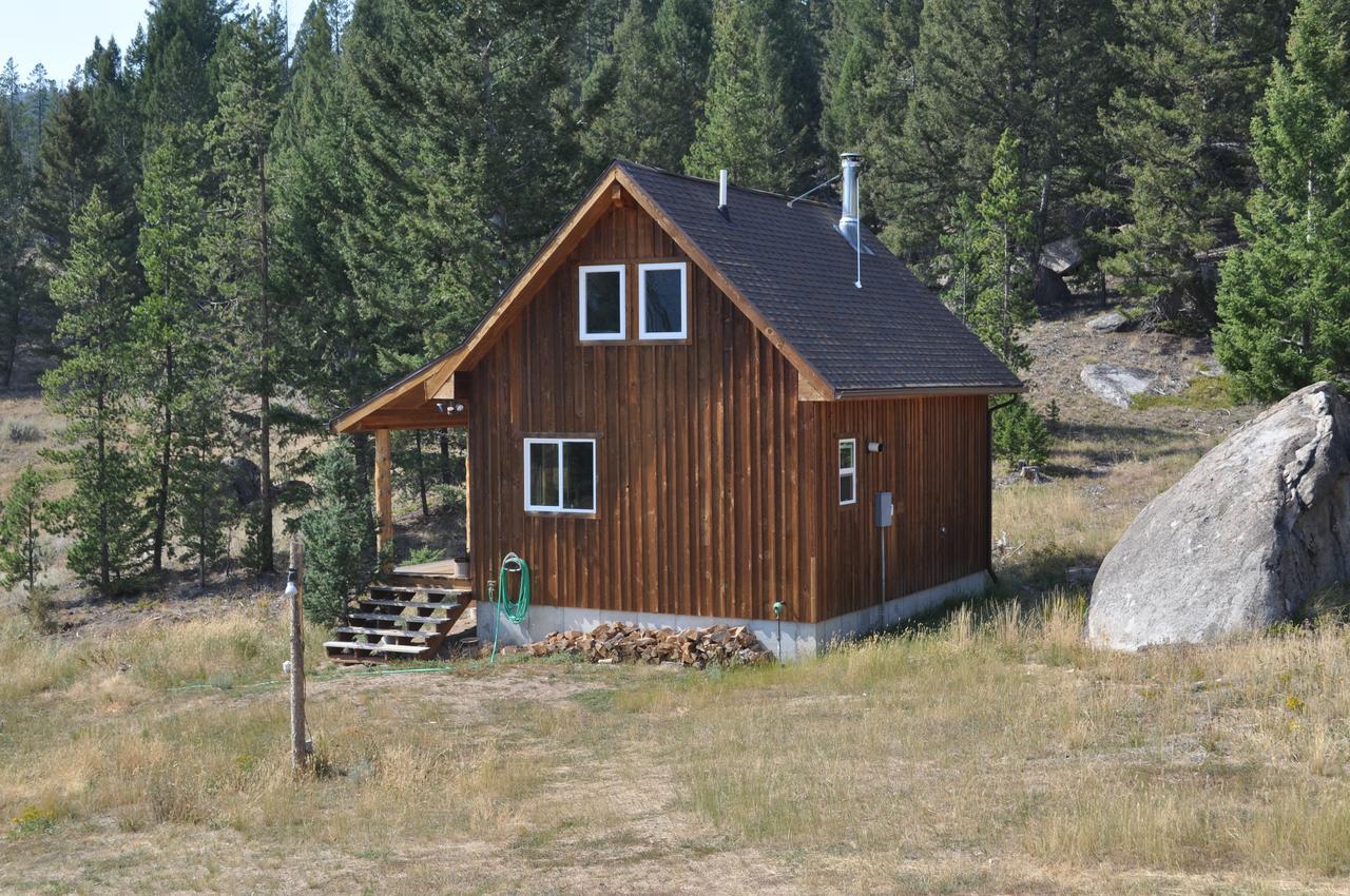 Homestake Lodge Whitehall Ngoại thất bức ảnh