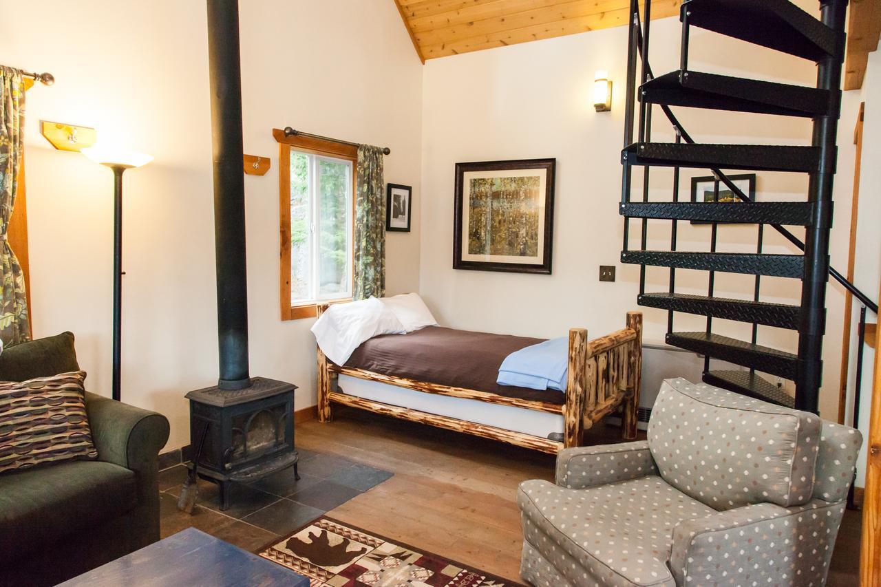 Homestake Lodge Whitehall Ngoại thất bức ảnh